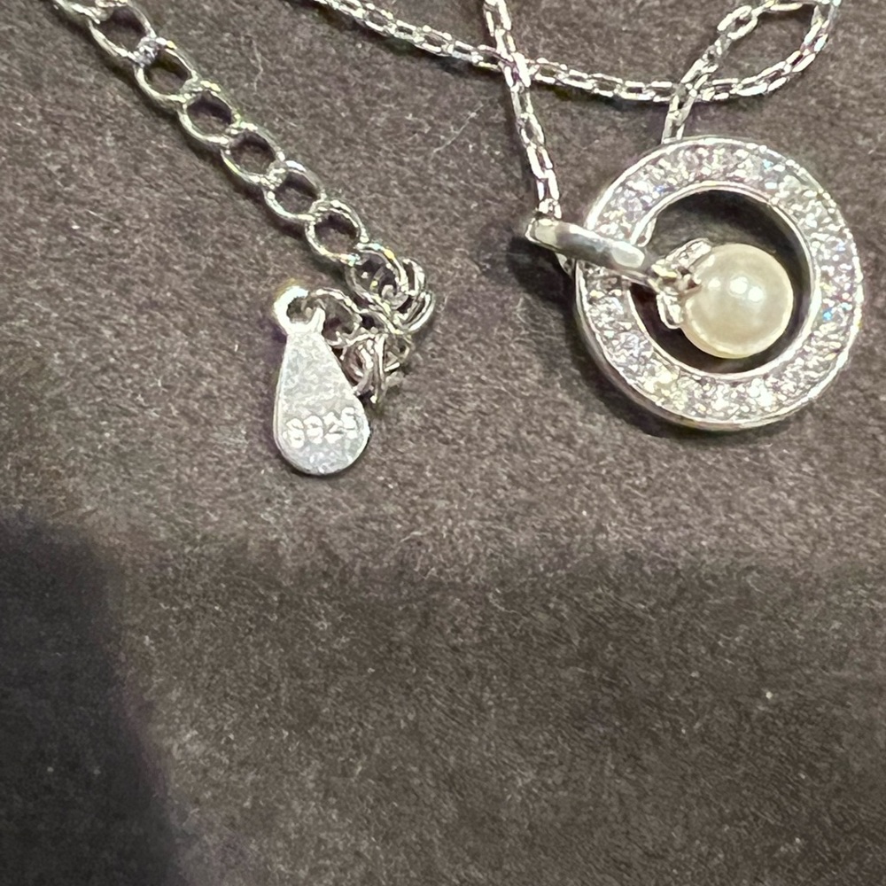 Circle Pearl Pendant Necklace for Women Silver crafted in 14k Gold Swarovski - Picture 12 of 12